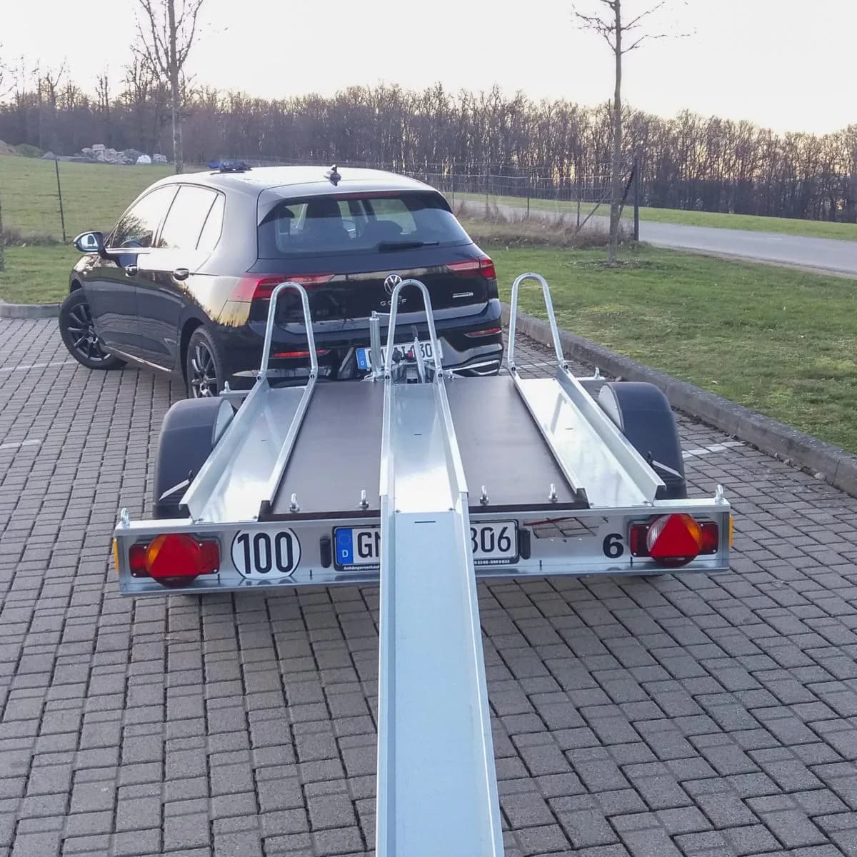 Motorradanhänger, Foto 1 von 3